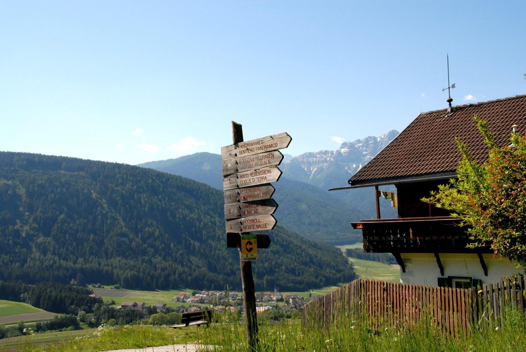 Bed and Breakfast Garni Renzler Oberrasen Exterior foto