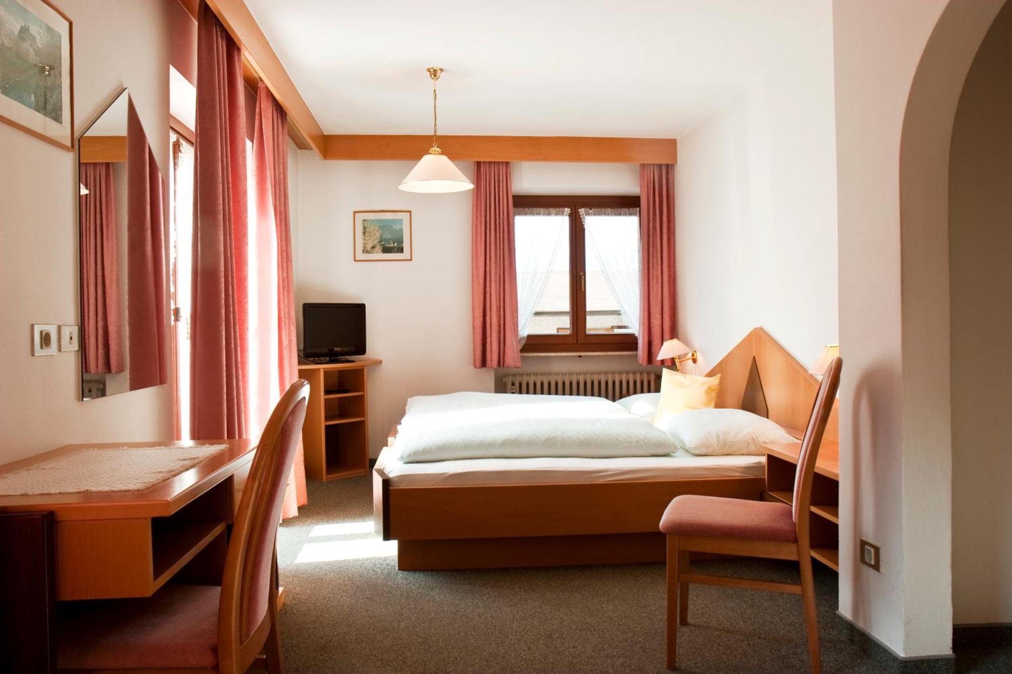 Bed and Breakfast Garni Renzler Oberrasen Exterior foto