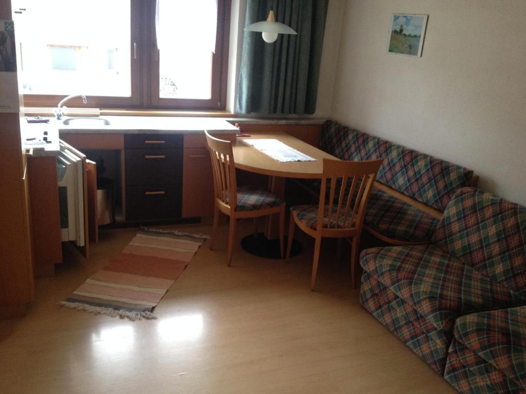 Bed and Breakfast Garni Renzler Oberrasen Zimmer foto